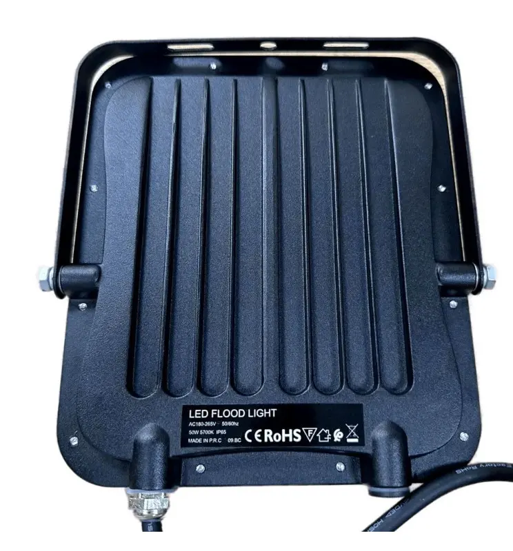 foco-proyector-exterior-led-50w-avant-pro-osram-chip-duris-e-2835-5-anos (4).webp
